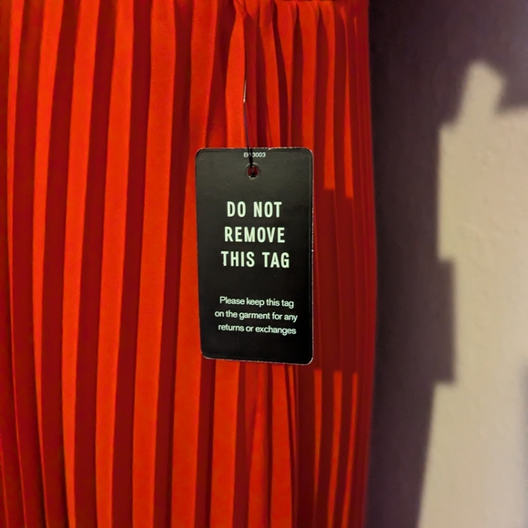 Express Red Pleated Midi Sundress V-Neck - Picture 10 of 11